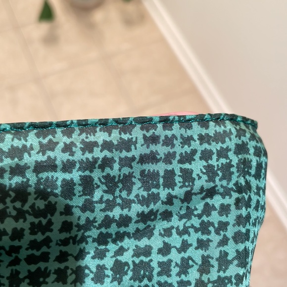 CHRISTIAN DIOR 100% silk square scarf greens/blues/purple/paisley/b+w+swirlydoos - Picture 11 of 15